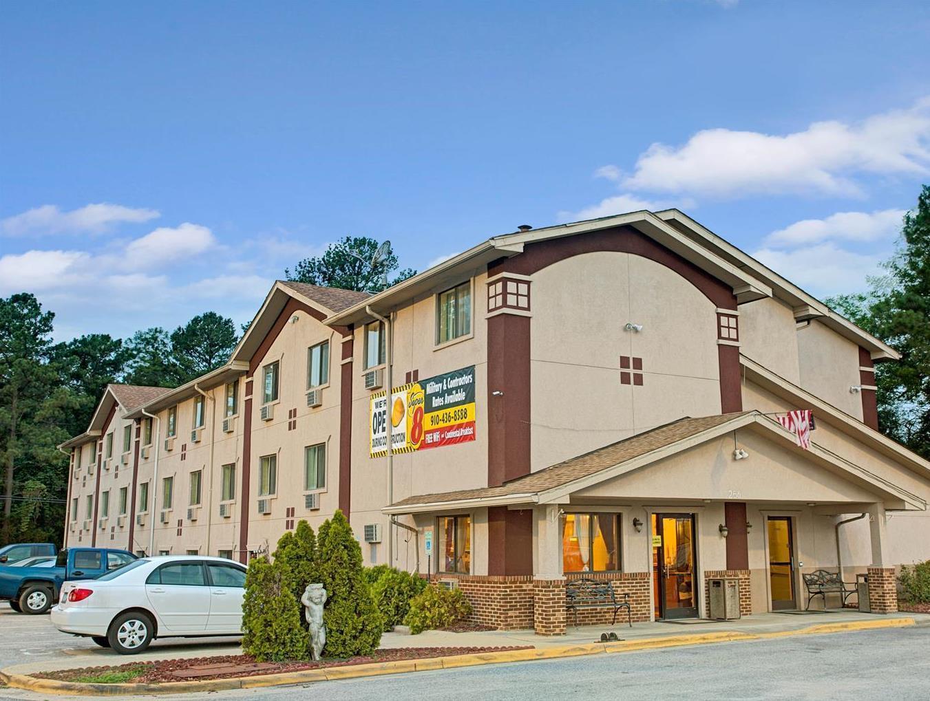 Econo Lodge Spring Lake Exterior photo